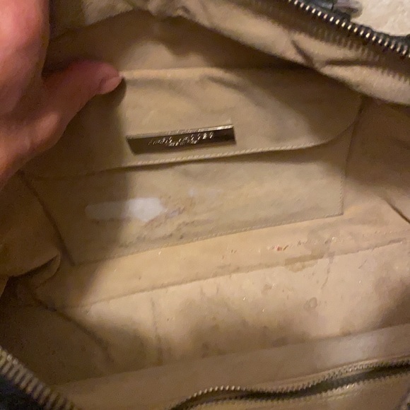 Black Marc Jacobs bag - Picture 3 of 5